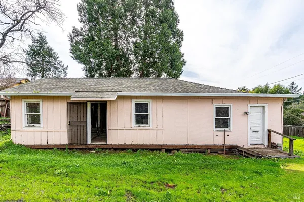 $399,000 | 17364 Hillside Avenue, Sonoma, CA 95476