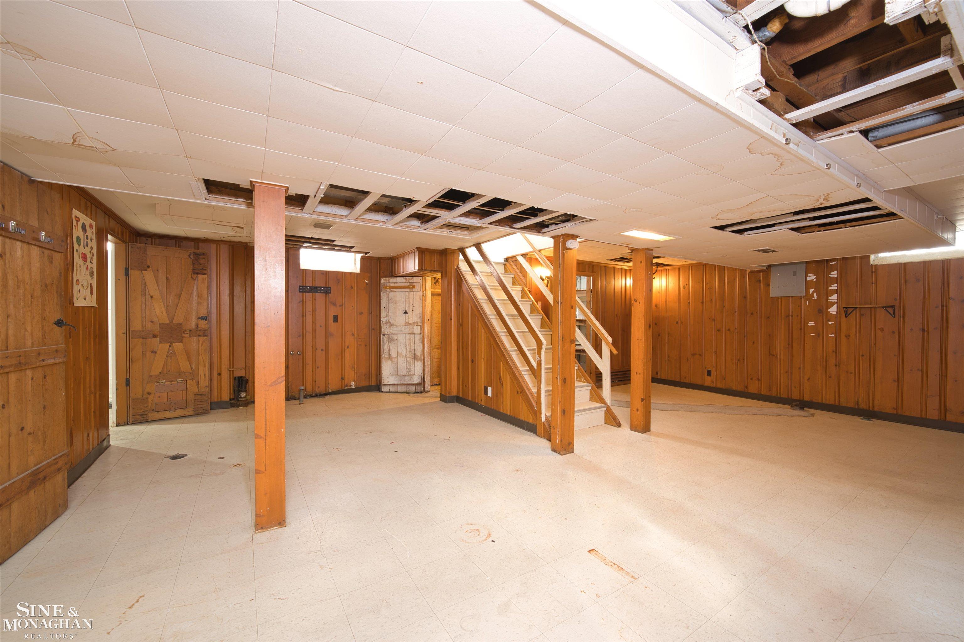 1448 Vernier Road Grosse Pointe, MI 48236 - Photo 23 of 27 50169061-6d9593e1-b206-4085-80f3-92edc3e4589b.JPG