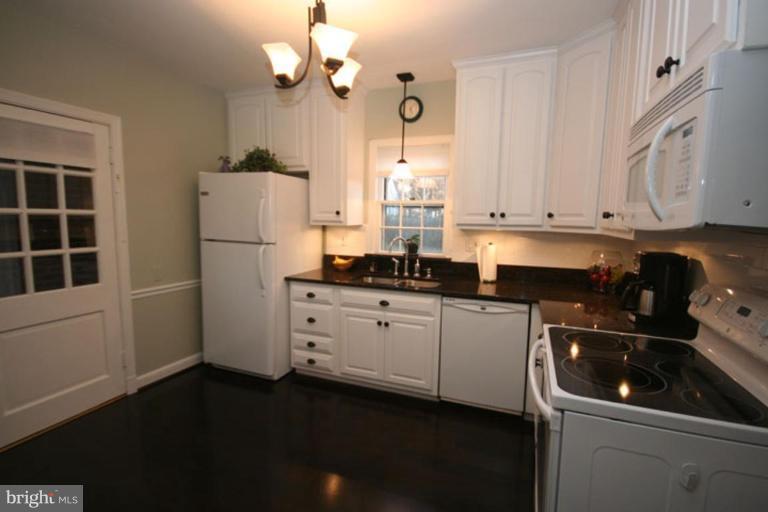 12 Stockton Road Silver Spring, MD 20901 - Photo 11 of 30 Kitchen #3