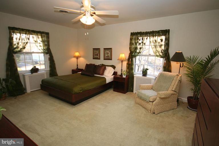 12 Stockton Road Silver Spring, MD 20901 - Photo 15 of 30 Master Bedroom