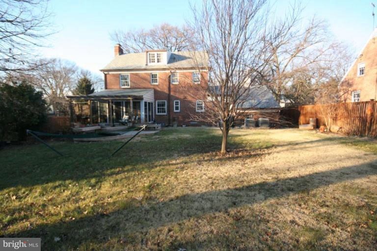 12 Stockton Road Silver Spring, MD 20901 - Photo 21 of 30 Back yard