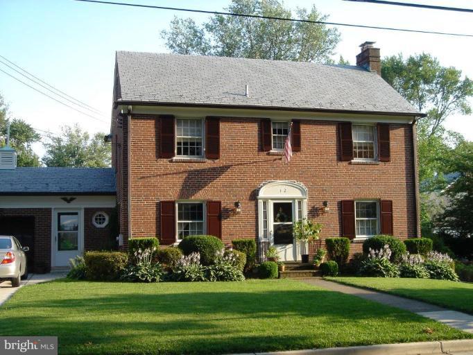 12 Stockton Road Silver Spring, MD 20901 - Photo 28 of 30 Exterior, Springtime