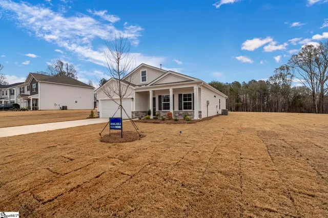 $299,000 | 7067 Fairview Falls Drive, Chesnee, SC 29323