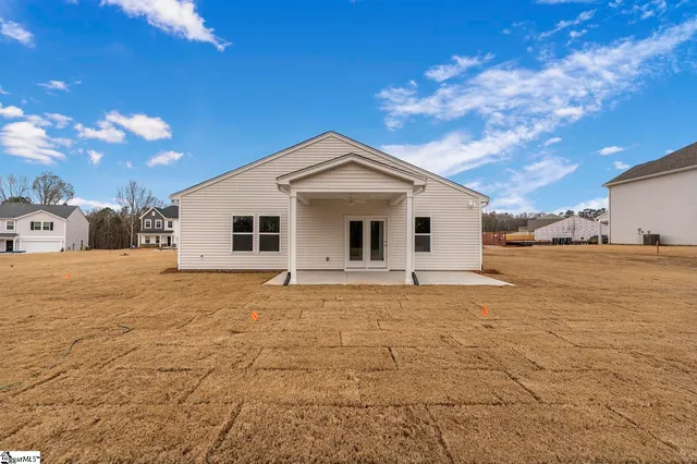 $299,000 | 7067 Fairview Falls Drive, Chesnee, SC 29323