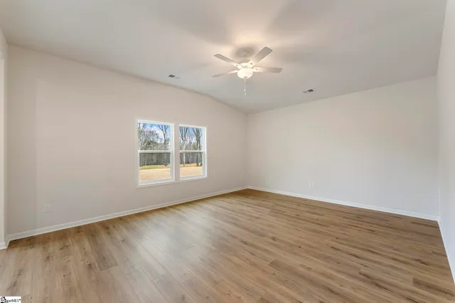 $299,000 | 7067 Fairview Falls Drive, Chesnee, SC 29323