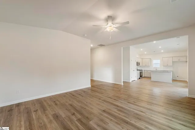 $299,000 | 7067 Fairview Falls Drive, Chesnee, SC 29323