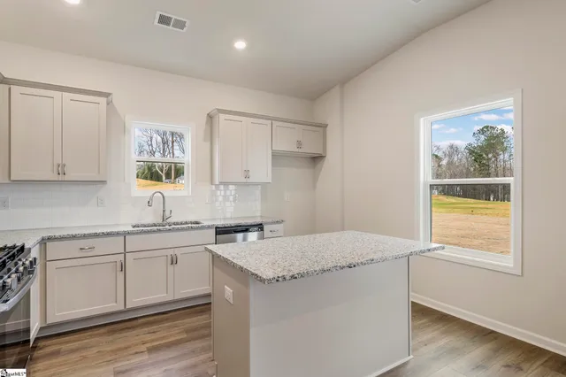 $299,000 | 7067 Fairview Falls Drive, Chesnee, SC 29323