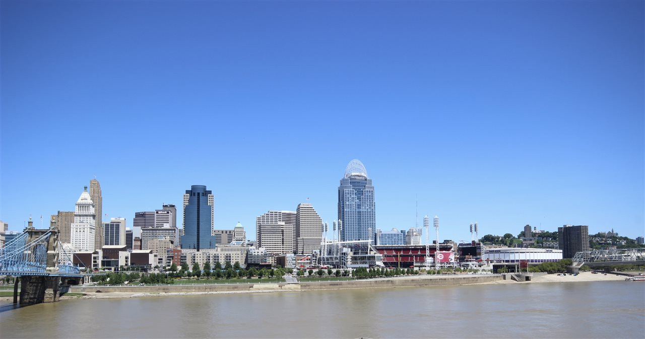 1 Riverside Place, Unit 505 Covington, KY 41011 - Photo 1 of 28