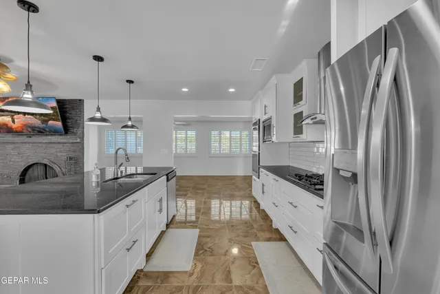 $429,900 | 10625 Vista Lomas Drive, El Paso, TX 79935