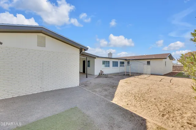 $429,900 | 10625 Vista Lomas Drive, El Paso, TX 79935