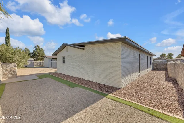 $429,900 | 10625 Vista Lomas Drive, El Paso, TX 79935