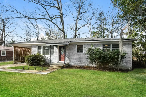$2,200 | 825 Savage Road, Charleston, SC 29414
