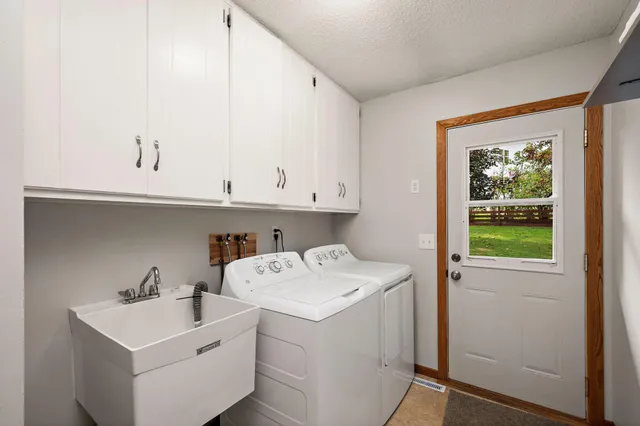 $610,000 | 5800 Scenic Heights Drive, Minnetonka, MN 55345