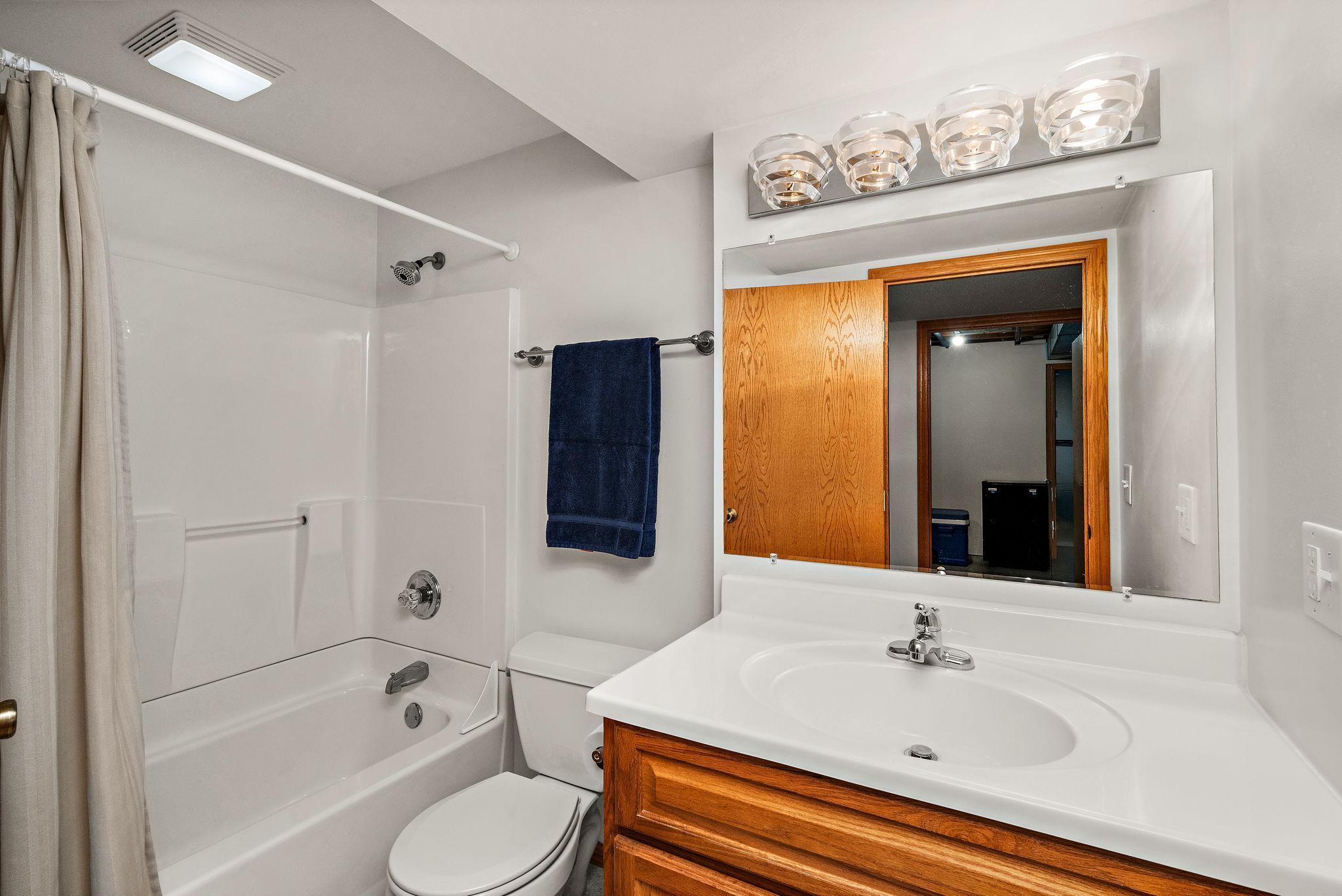 5800 Scenic Heights Drive Minnetonka, MN 55345 - Photo 21 of 27