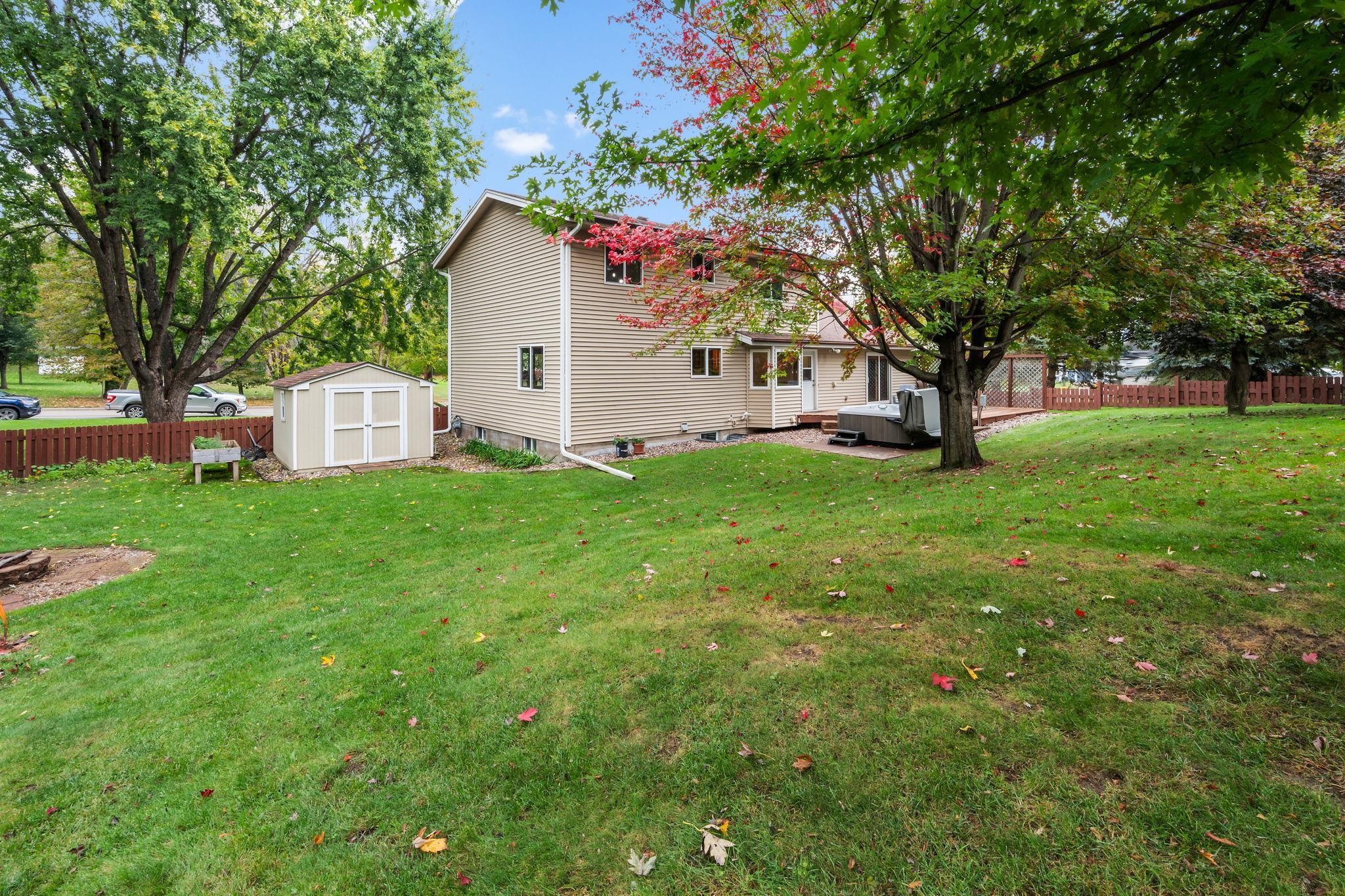 5800 Scenic Heights Drive Minnetonka, MN 55345 - Photo 23 of 27