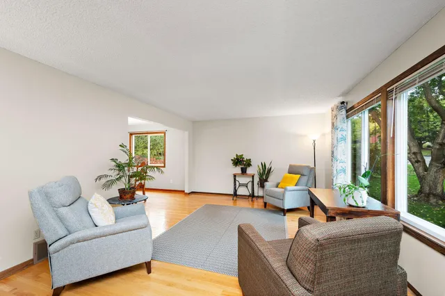 $610,000 | 5800 Scenic Heights Drive, Minnetonka, MN 55345