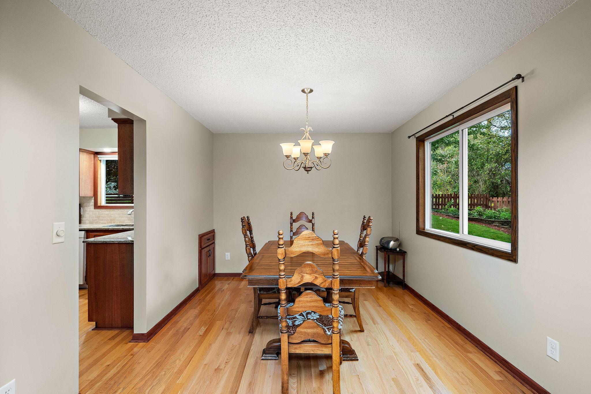 5800 Scenic Heights Drive Minnetonka, MN 55345 - Photo 4 of 27