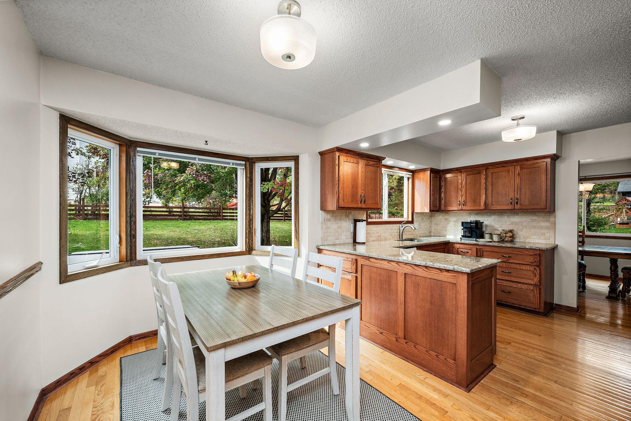 5800 Scenic Heights Drive Minnetonka, MN 55345 - Photo 5 of 27