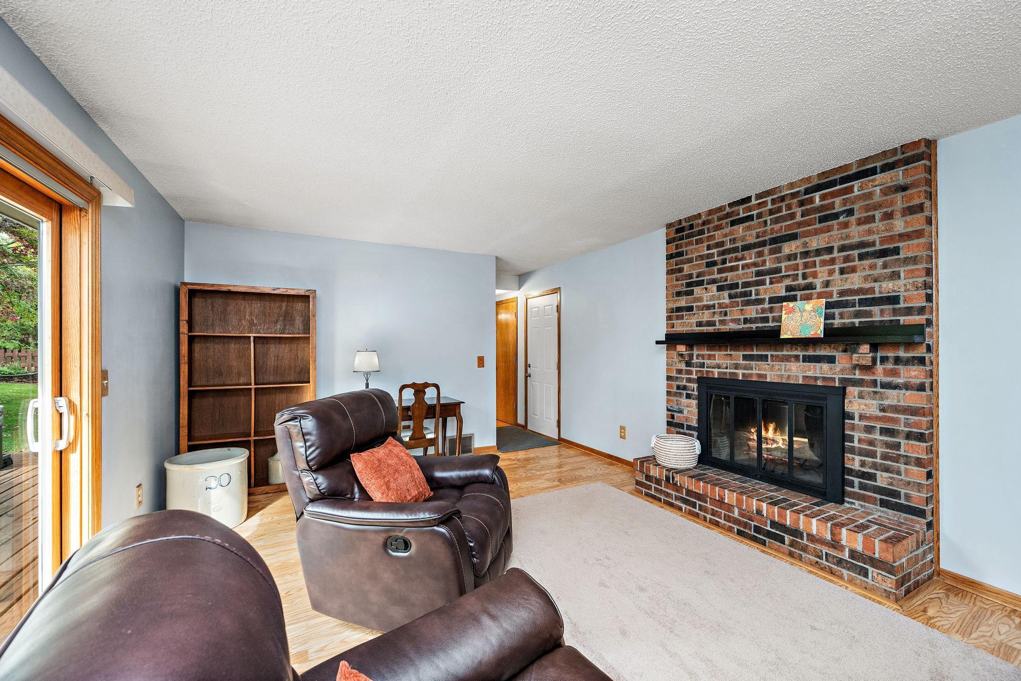 5800 Scenic Heights Drive Minnetonka, MN 55345 - Photo 9 of 27