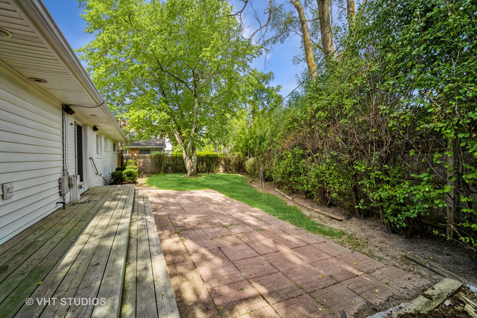 1137 Midway Road Northbrook, IL 60062 - Photo 16 of 17