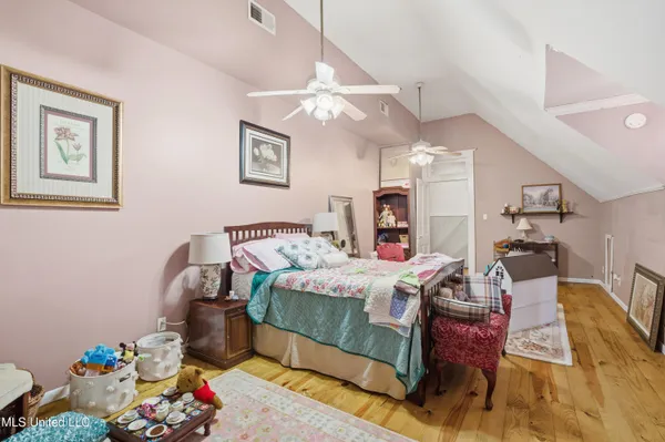 $449,900 | 303 Walnut Street, Hattiesburg, MS 39401