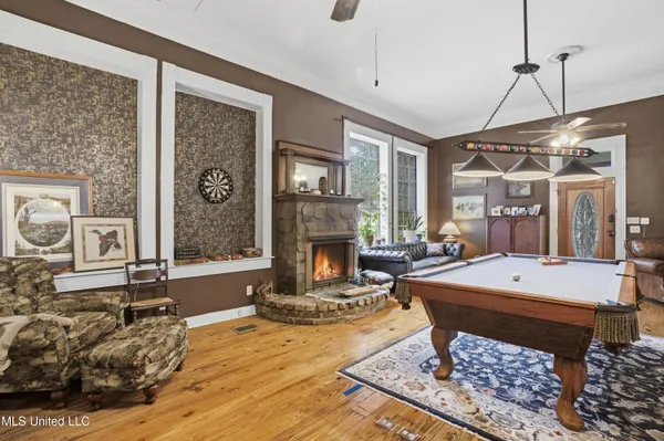 $449,900 | 303 Walnut Street, Hattiesburg, MS 39401