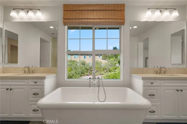 a view of a living room