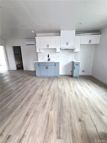 $3,700 | 2415 Stanford Avenue, Los Angeles, CA 90011