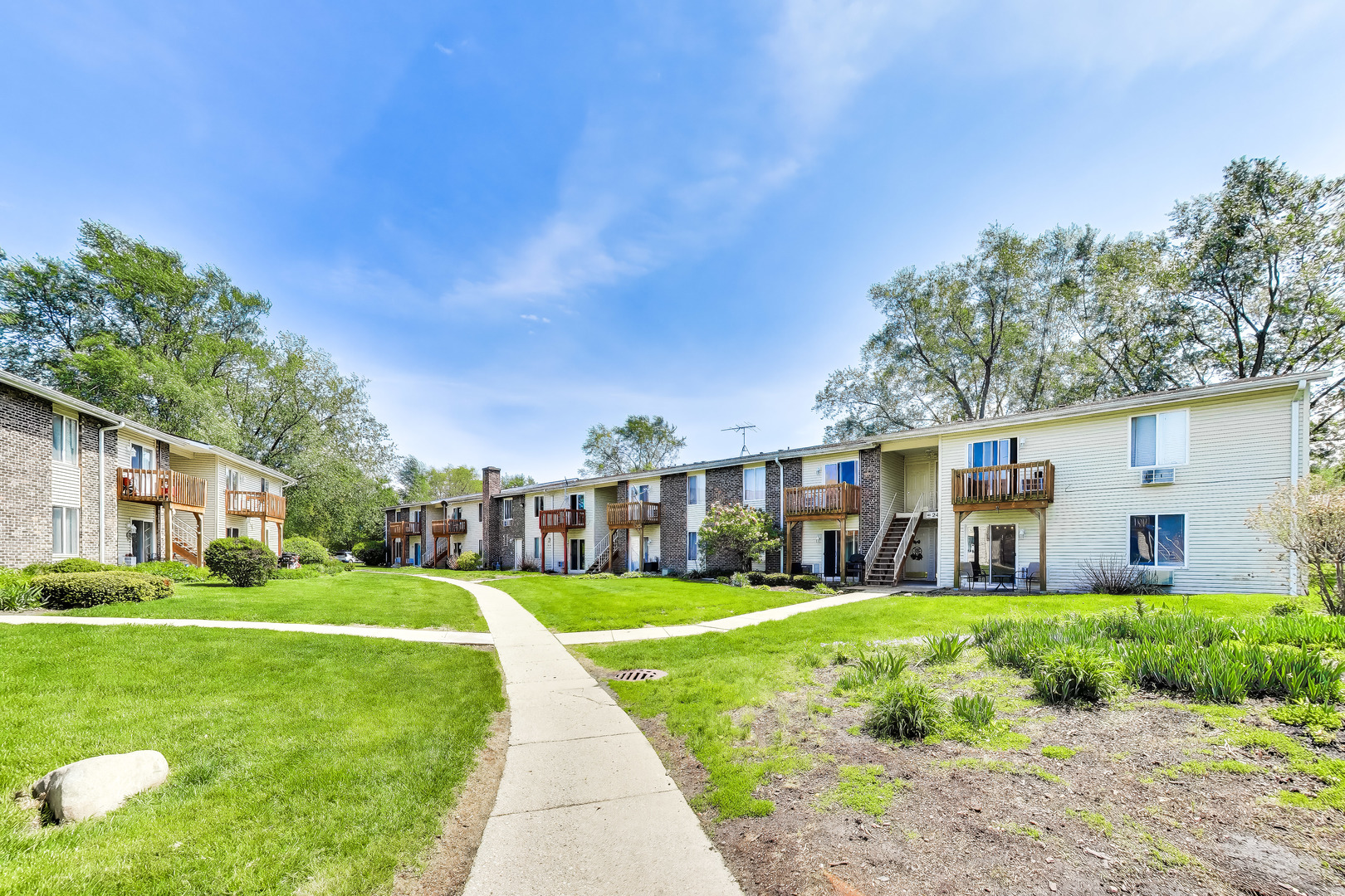 2400 Light Road, Unit 112 Oswego, IL 60543 - Photo 23 of 37