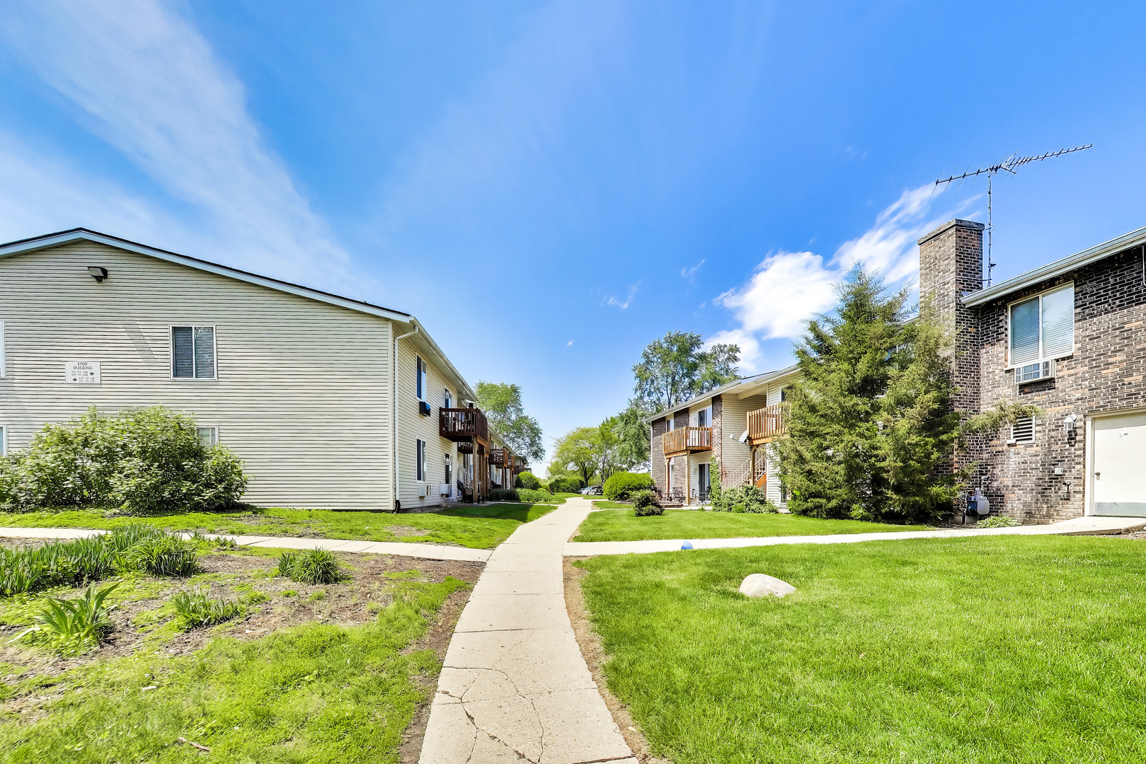 2400 Light Road, Unit 112 Oswego, IL 60543 - Photo 25 of 37