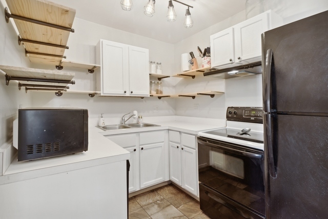 2400 Light Road, Unit 112 Oswego, IL 60543 - Photo 3 of 13