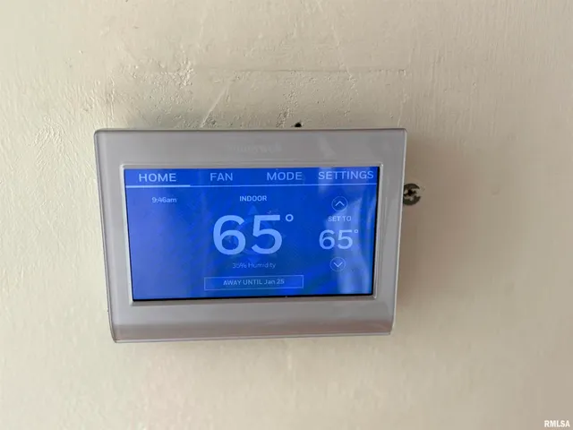 $219,999 | 5805 Sioux Trail South, Peoria, IL 61607