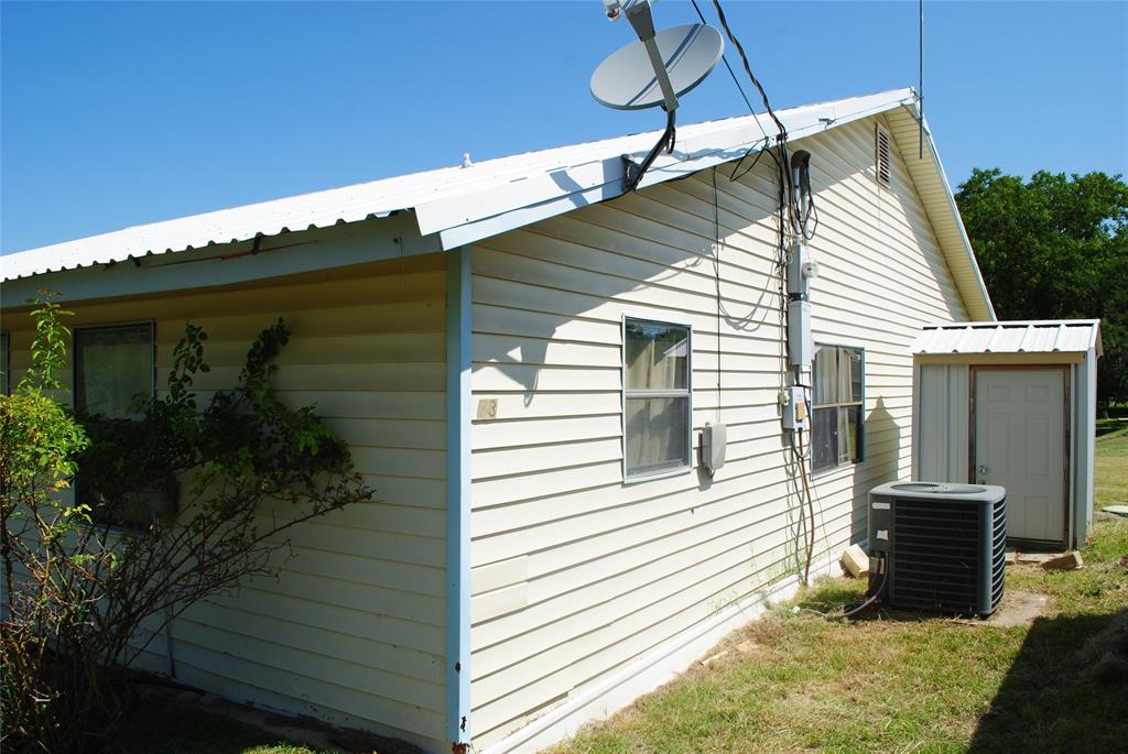 73-109 109th Goldthwaite, TX 76844 - Photo 23 of 37 a view of a two chairs in the patio