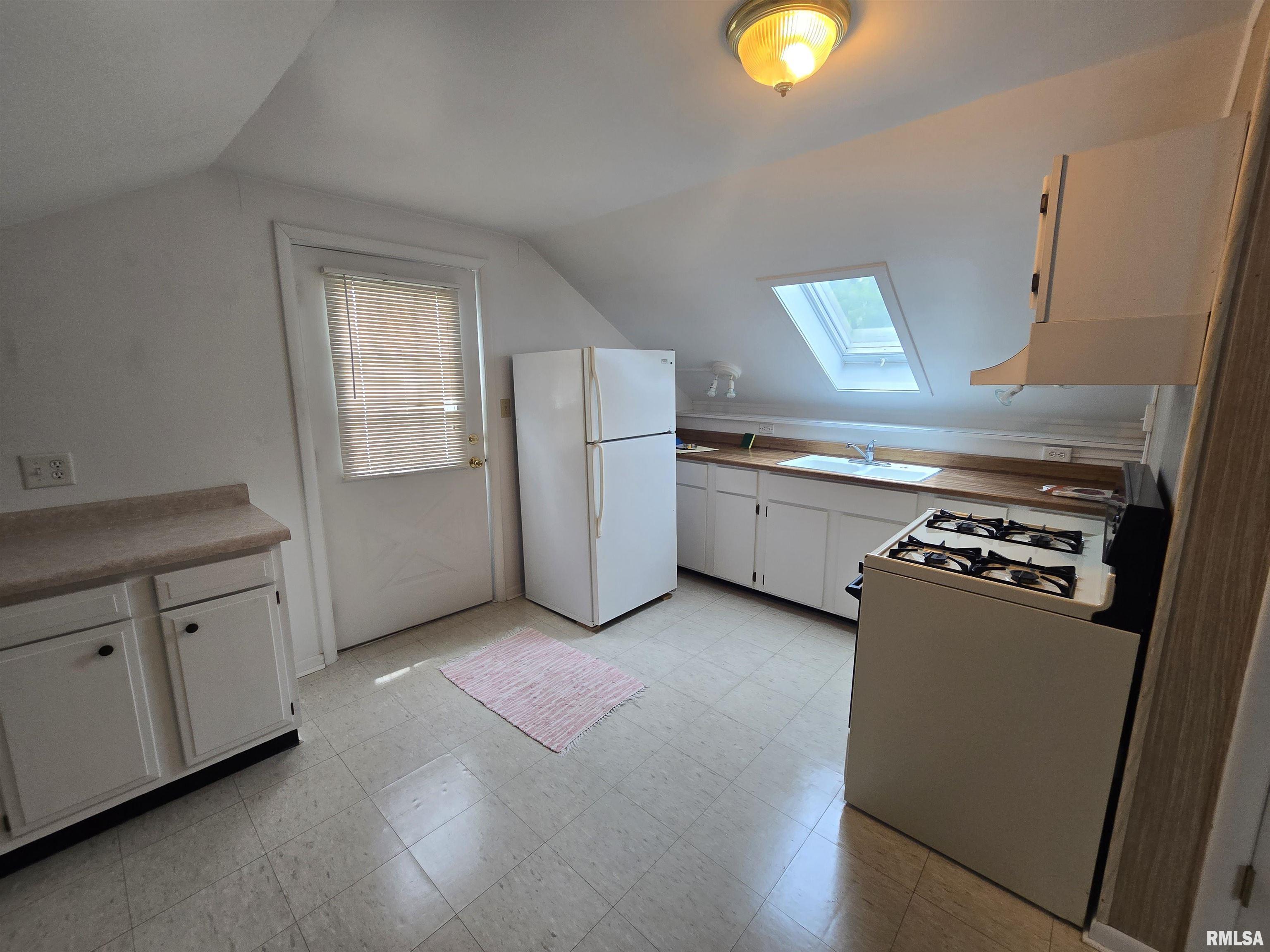 108 School Street Washington, IL 61571 - Photo 42 of 62