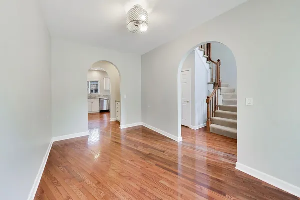 $4,200 | 417 Ashbury Drive, Hinsdale, IL 60521