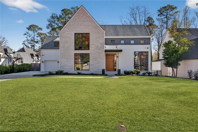 $4,000,000 | 4795 Merlendale Court Northwest, Atlanta, GA 30327