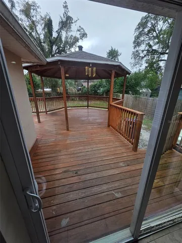 $2,300 | 1607 East Linebaugh Avenue, Tampa, FL 33612