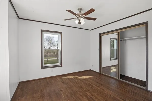 $475,000 | 6585 Northeast Catawba Road, Breckenridge, MO 64625