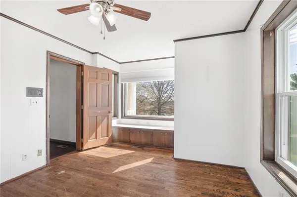 $475,000 | 6585 Northeast Catawba Road, Breckenridge, MO 64625