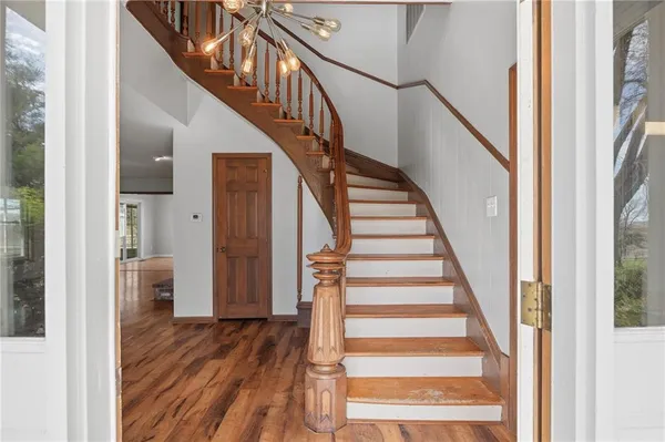 $475,000 | 6585 Northeast Catawba Road, Breckenridge, MO 64625
