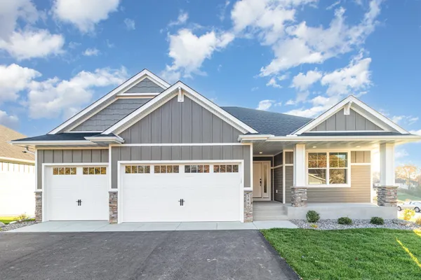 $652,975 | 3880 Larabee Avenue Northeast, St. Michael, MN 55376