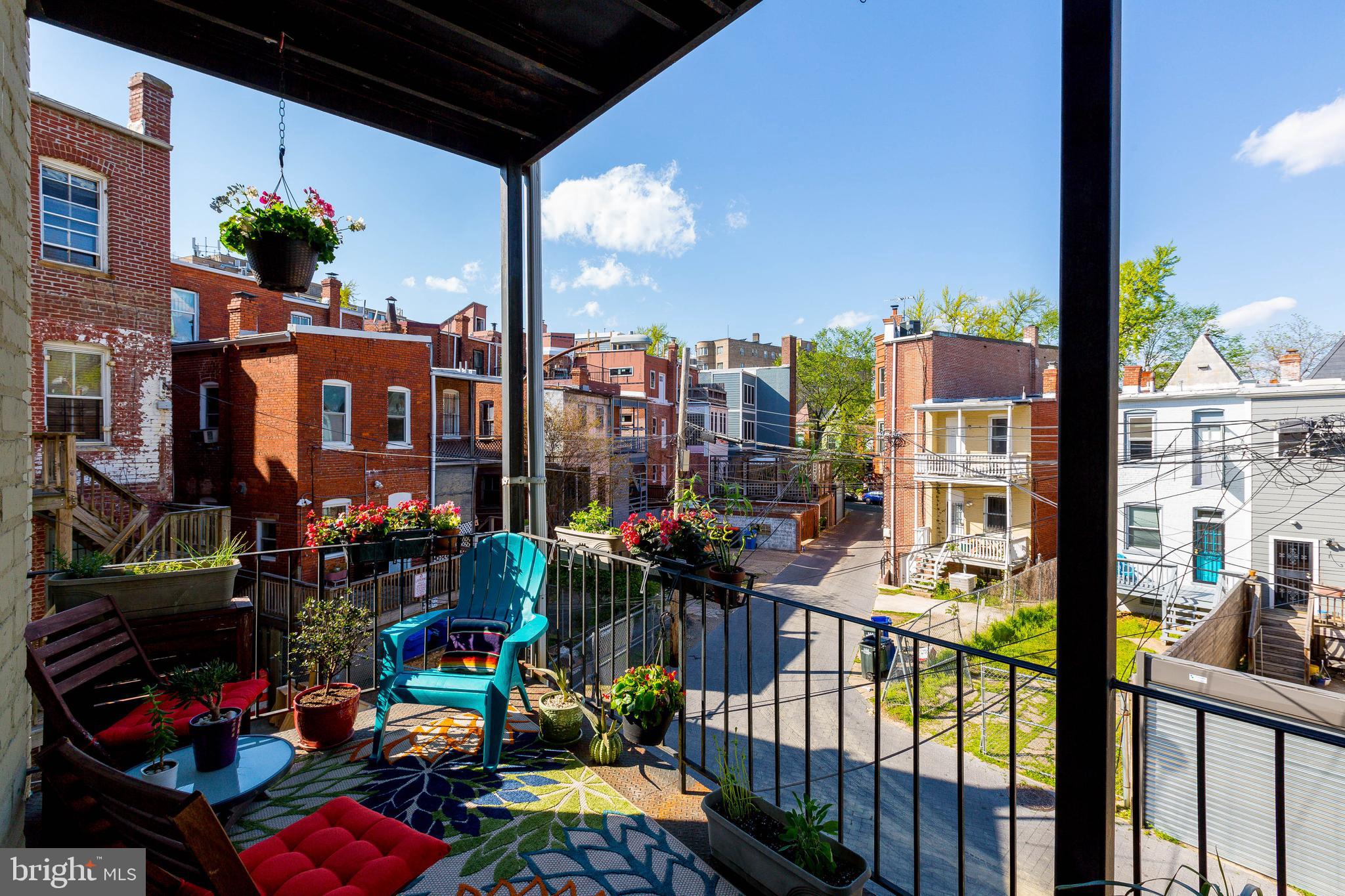 1531 Park Road Northwest, Unit 5 Washington, DC 20010 - Photo 20 of 23 Covered rear porch