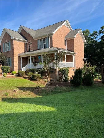 $795,000 | 2431 Tweedmore Court, High Point, NC 27265