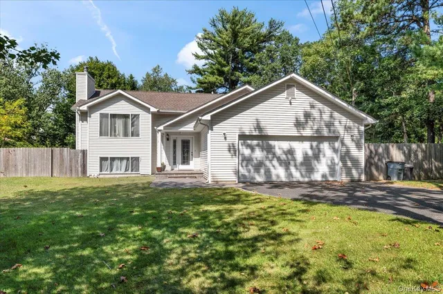 $720,000 | 101 Plymouth Avenue, East Patchogue, NY 11772