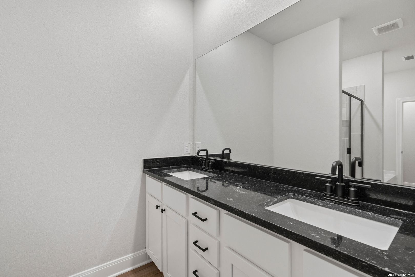 6325 Napa Ferry Converse, TX 78109 - Photo 9 of 14