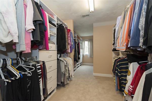 6 Hickory Lane Boxford, MA 01921 - Photo 17 of 27 Gallery Image 17