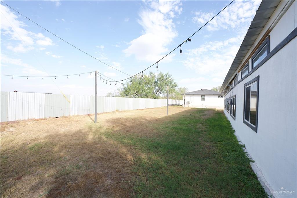 10766 North Minnesota Road Mission, TX 78574 - Photo 13 of 39