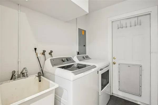 $599,000 | 2131 Viola Drive, Clearwater, FL 33764