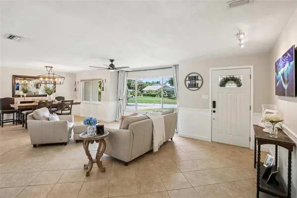 $599,000 | 2131 Viola Drive, Clearwater, FL 33764