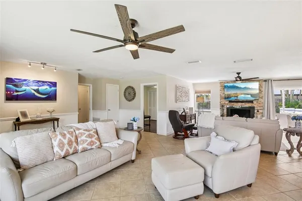 $599,000 | 2131 Viola Drive, Clearwater, FL 33764